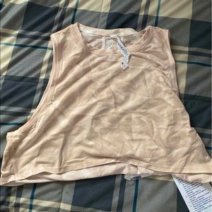 Lululemon LA Super-crop muscle tank